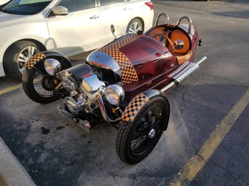 Dairy Queen | restaurant | 400 SE Douglas St, Lees Summit, MO 64063, USA | 8165247470 OR +1 816-524-7470