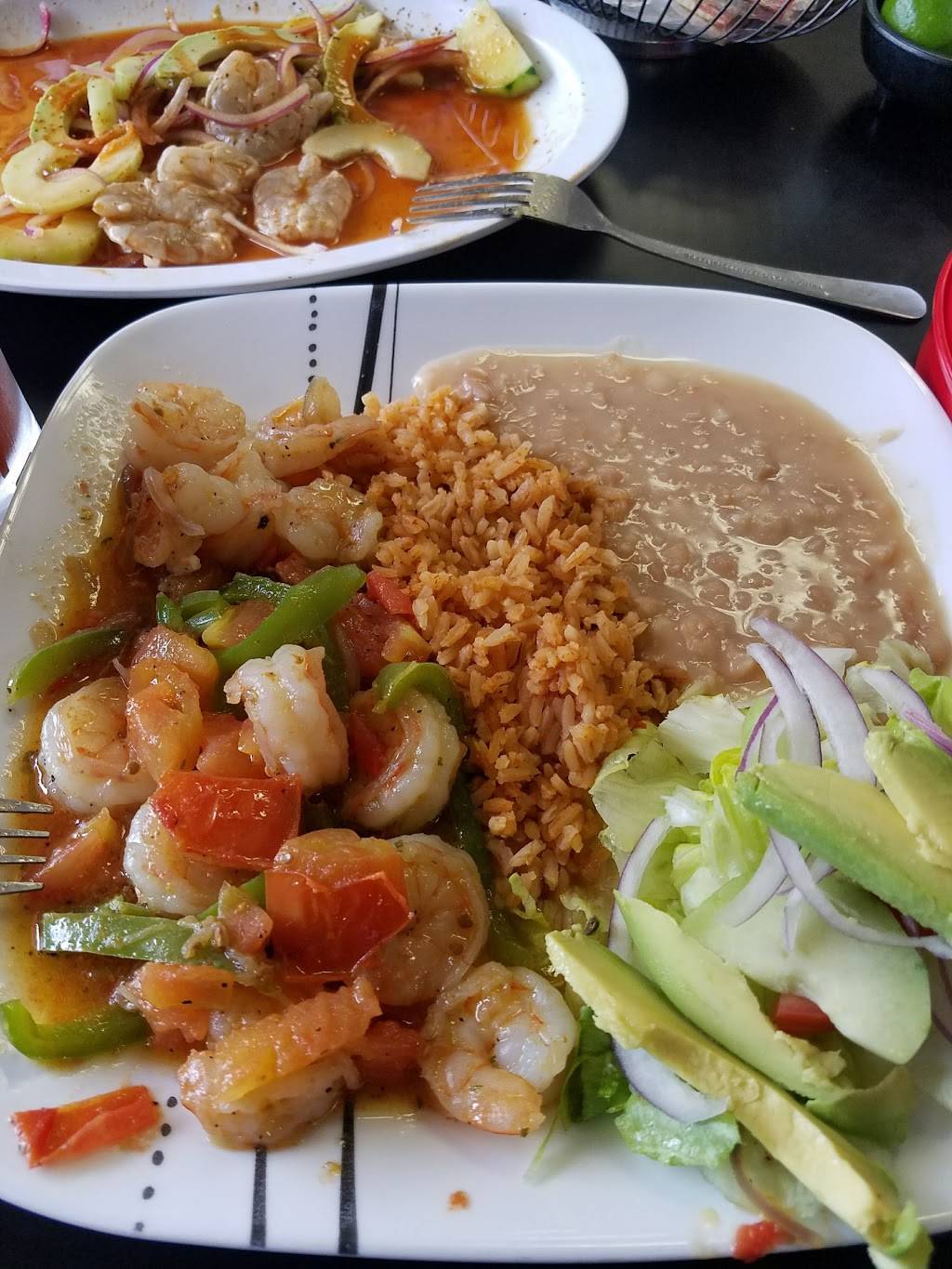 Mariscos El Rafa | restaurant | 12150 Ramona Ave, Chino, CA 91710, USA | 9094651199 OR +1 909-465-1199