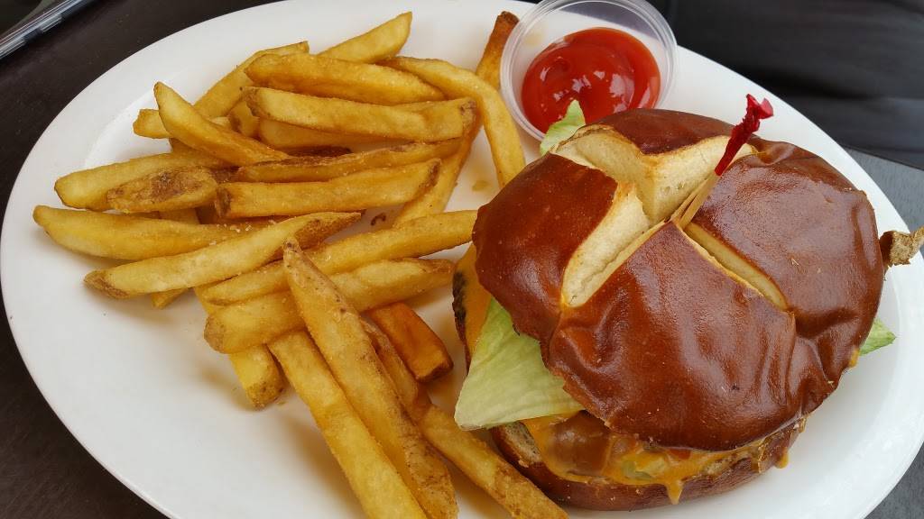 Veggie Grill | restaurant | 6451 Pacific Coast Hwy, Long Beach, CA 90803, USA | 5624304986 OR +1 562-430-4986