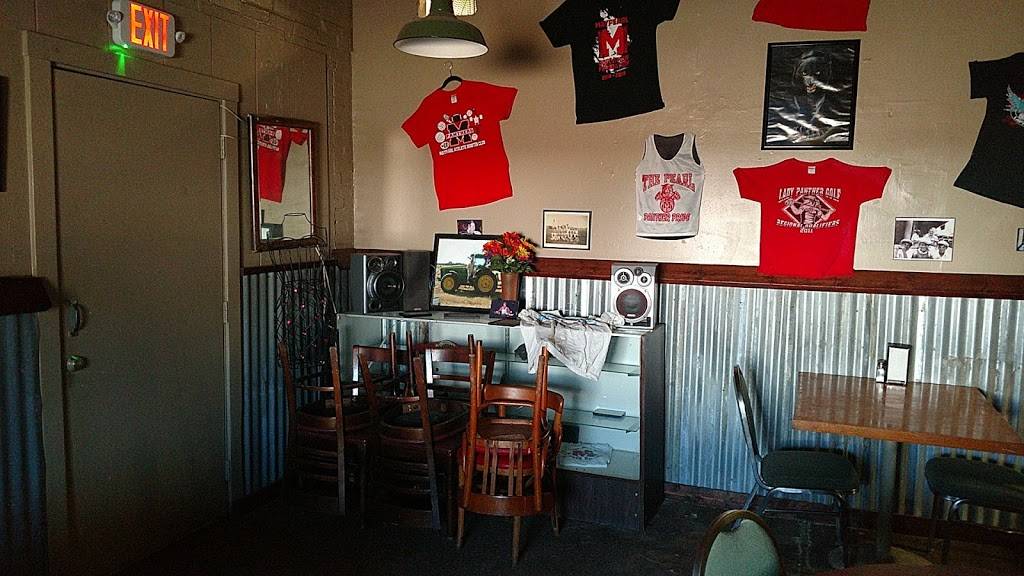 Busy Bee Cafe | restaurant | 301 S Main St, Maypearl, TX 76064, USA | 9724358222 OR +1 972-435-8222