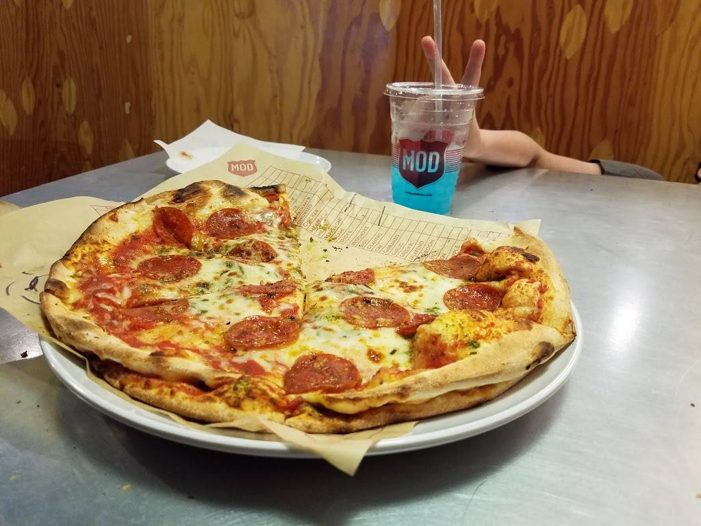 MOD Pizza | restaurant | 3121 W Peoria Ave #101, Phoenix, AZ 85029, USA | 6232439724 OR +1 623-243-9724