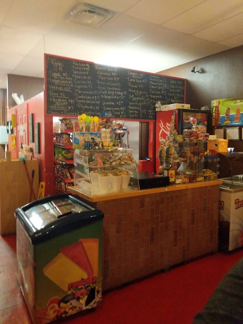 La Guerita Snacks | meal takeaway | 800 N Yarbrough Dr, El Paso, TX 79915, USA | 9159993708 OR +1 915-999-3708