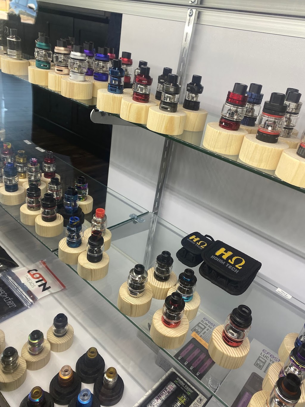 The Vape Loft - Vape + Beer | restaurant | 3291 Fort Campbell Blvd, Clarksville, TN 37042, USA | 9315468016 OR +1 931-546-8016