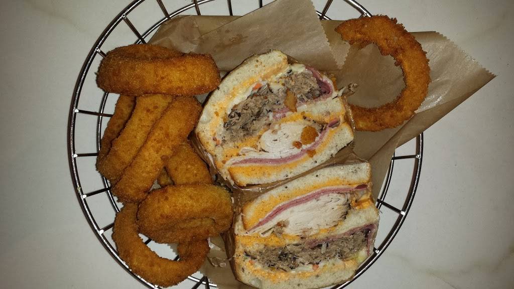 Mortys Delicatessen | restaurant | 1280, 7002 Arundel Mills Cir, Hanover, MD 21076, USA | 4438427000 OR +1 443-842-7000