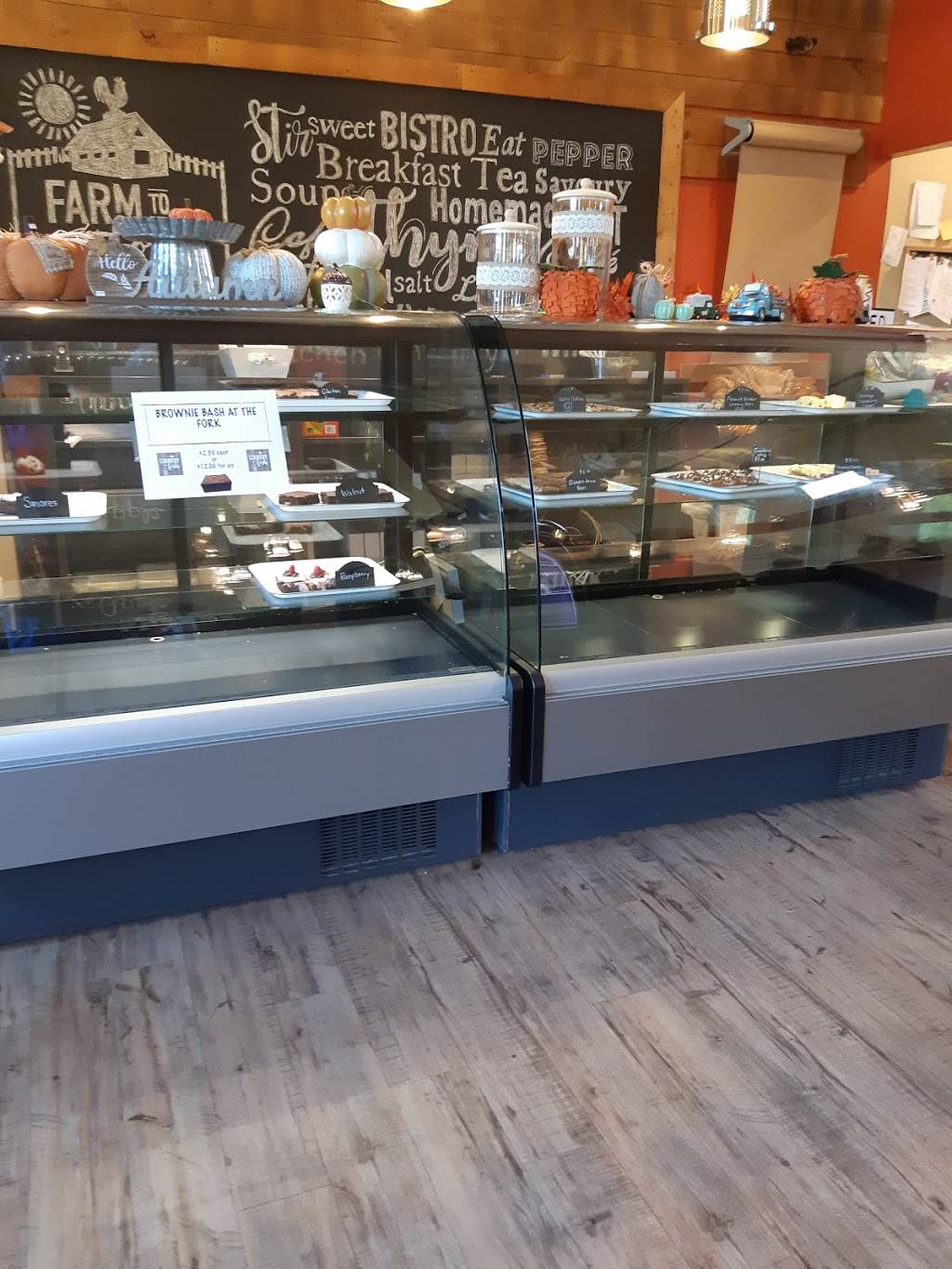 Country Fork | restaurant | 1048 Bay St, Port Rowan, ON N0E 1M0, Canada | 2265341616 OR +1 226-534-1616