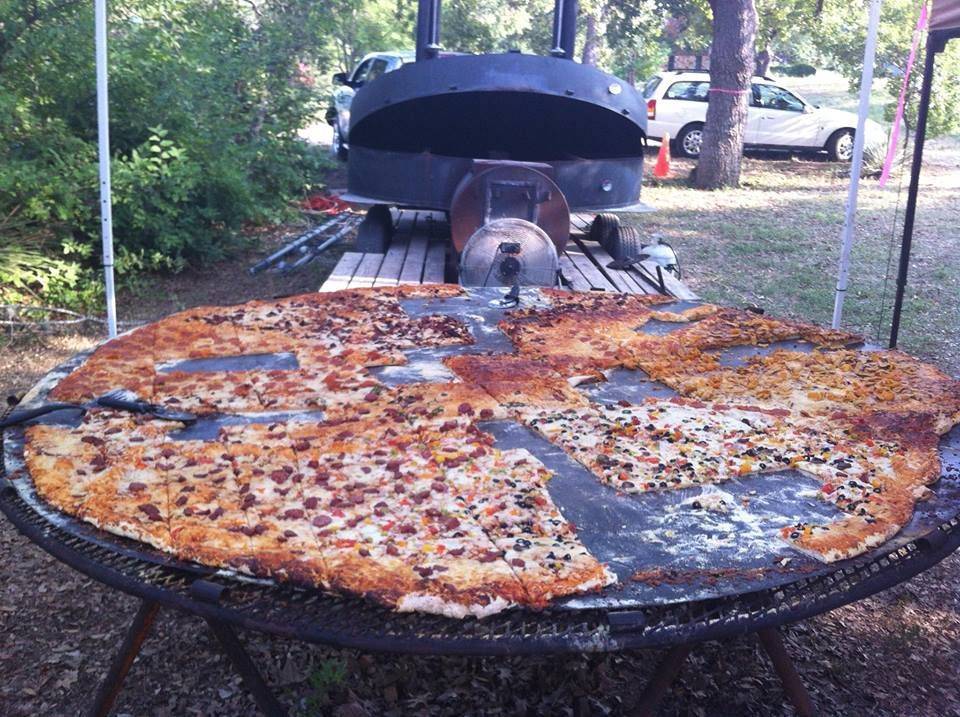 Dirt Road Cookers | restaurant | 737 Co Rd 365, Hondo, TX 78861, USA | 8304449678 OR +1 830-444-9678