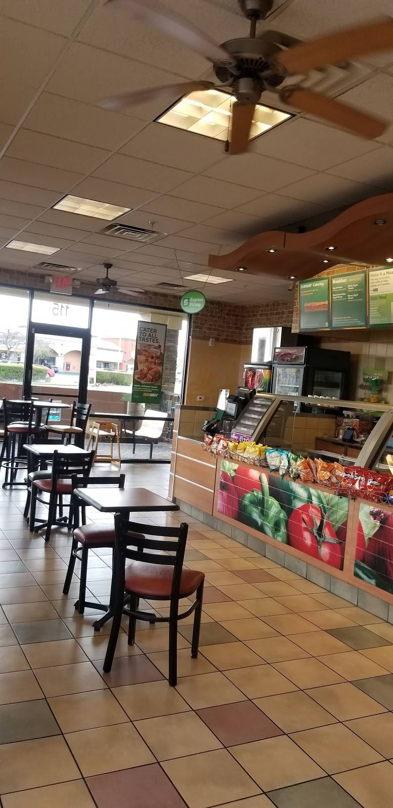 Subway | restaurant | 470 E Windmill Ln, Las Vegas, NV 89123, USA | 7023879626 OR +1 702-387-9626