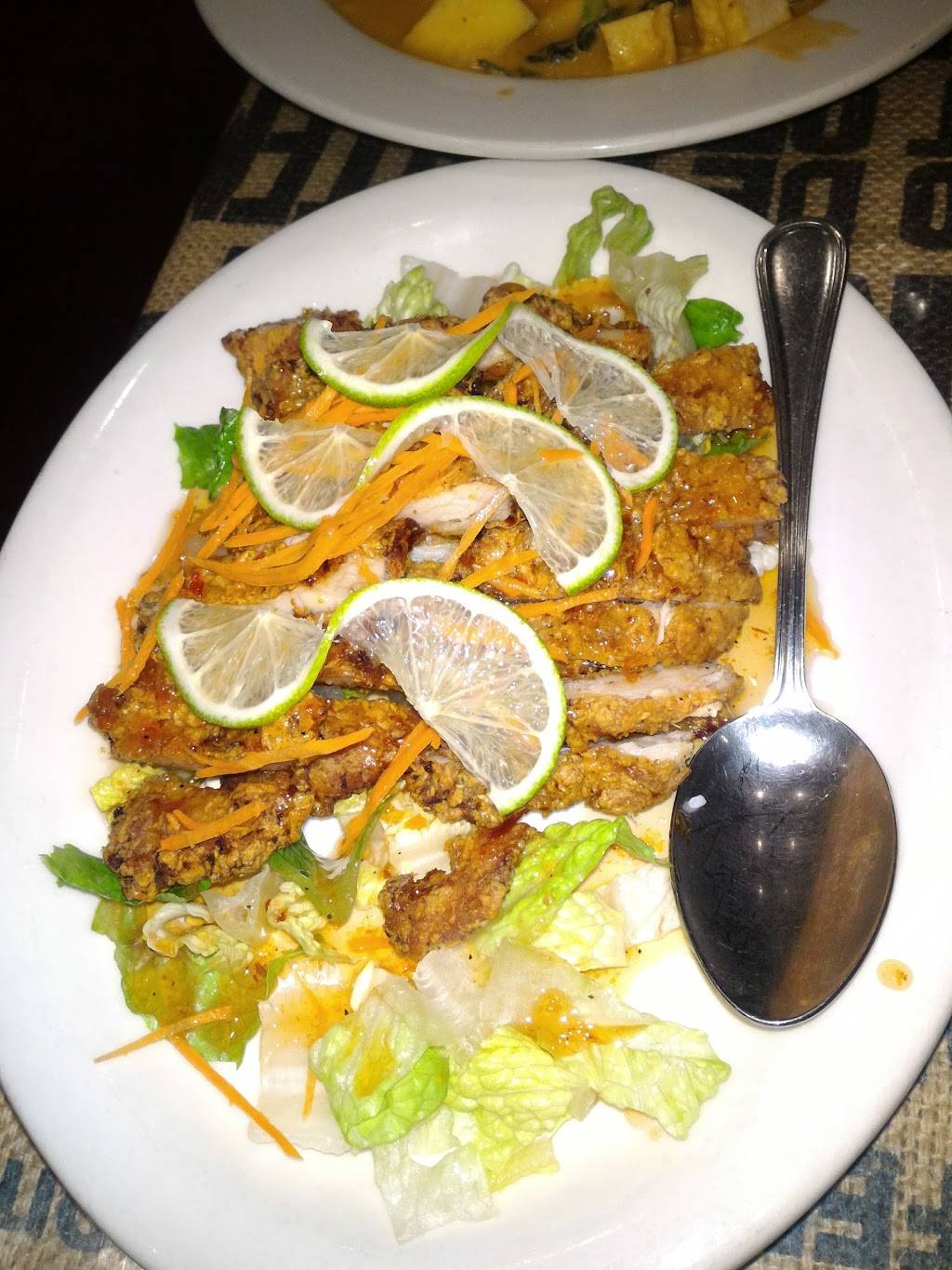 Thai Herbs Restaurant | restaurant | 7779 SW Capitol Hwy, Portland, OR 97219, USA | 5032461382 OR +1 503-246-1382