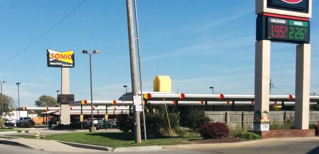 Sonic Drive-In | restaurant | 1630 N Glenstone Ave, Springfield, MO 65803, USA | 4178654999 OR +1 417-865-4999