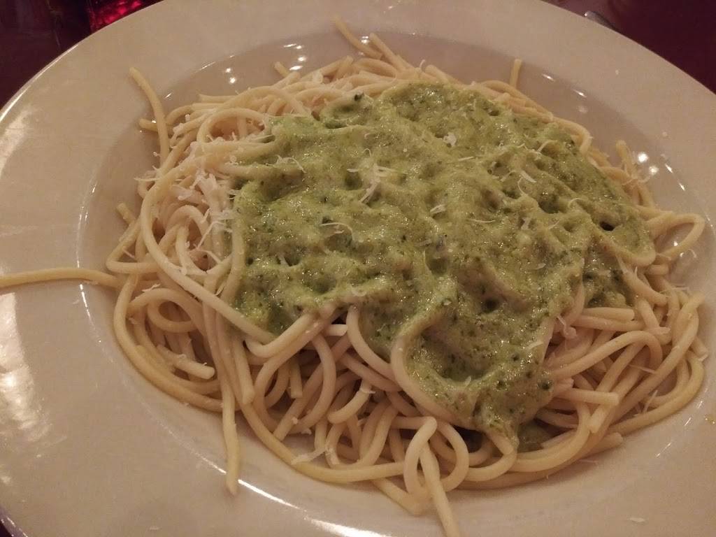 Capos Italian Restaurants | restaurant | 722 Central Ave SW, Albuquerque, NM 87102, USA | 5052422006 OR +1 505-242-2006