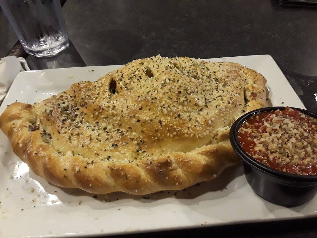 Rosatis Pizza | restaurant | 5504 W Lincoln Hwy, Schererville, IN 46375, USA | 2198641114 OR +1 219-864-1114