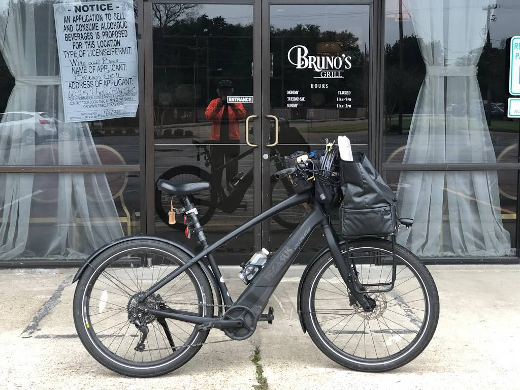 Bruno’s Grill | restaurant | 6025 Phelan Blvd Suite C, Beaumont, TX 77706, USA | 4093331301 OR +1 409-333-1301