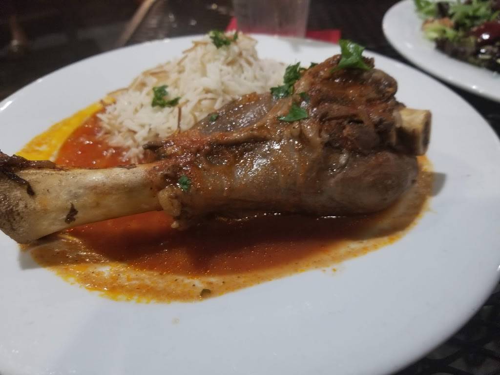 Zikrayet Lebanese Restaurant | restaurant | 2006 Eisenhower Ave, Alexandria, VA 22304, USA | 7038382008 OR +1 703-838-2008