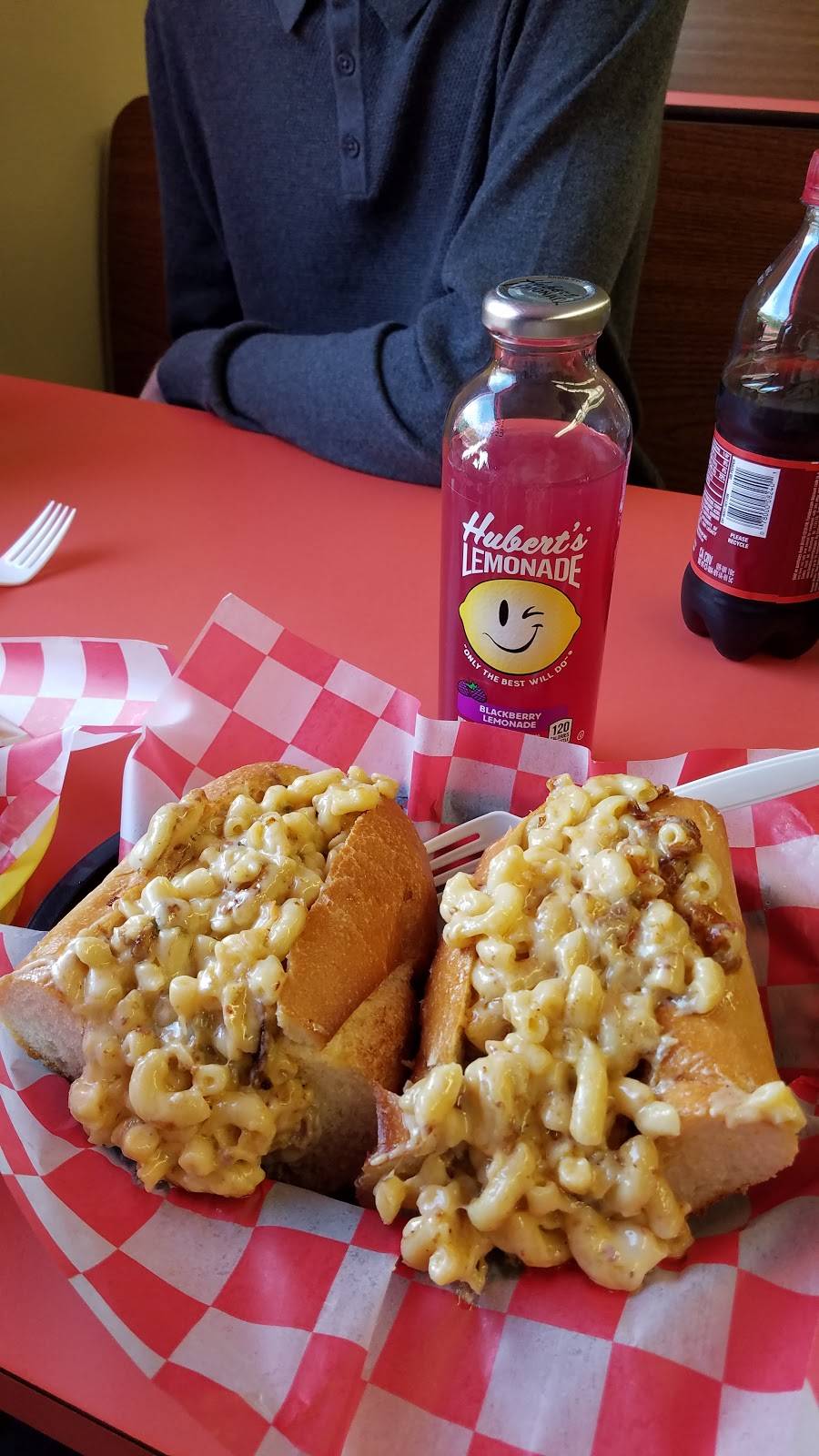 Sullivan Kitchen | restaurant | 1818 Sullivan Trail, Tannersville, PA 18372, USA | 5706293354 OR +1 570-629-3354