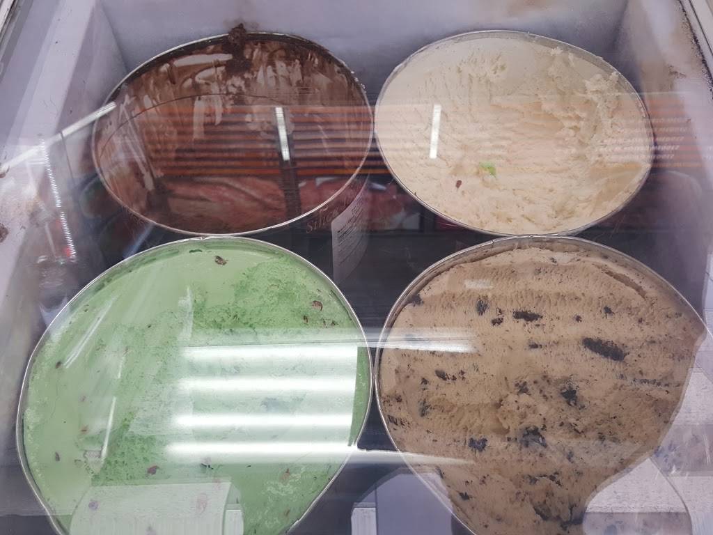 New Texas Fried Chicken | restaurant | 639 Wilson Ave, Brooklyn, NY 11207, USA | 7185741620 OR +1 718-574-1620