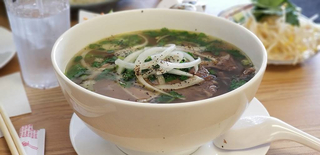 Pho Phong Luu (Noble Pho) | restaurant | 9200 N Lamar Blvd #104, Austin, TX 78753, USA | 5128341736 OR +1 512-834-1736
