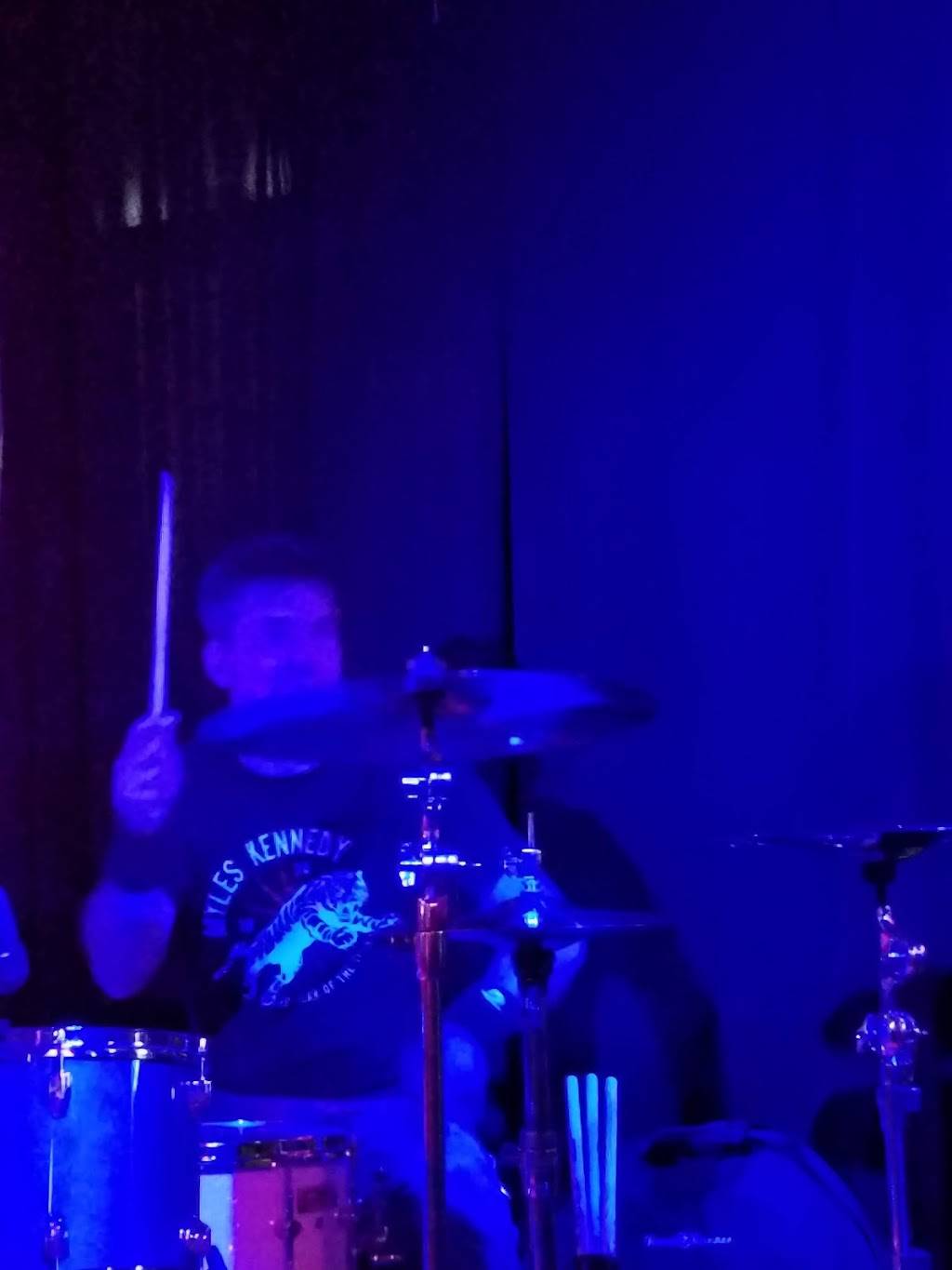 Elmers Bar & Grill | restaurant | 15027 Ambaum Blvd SW, Burien, WA 98166, USA | 2064391007 OR +1 206-439-1007