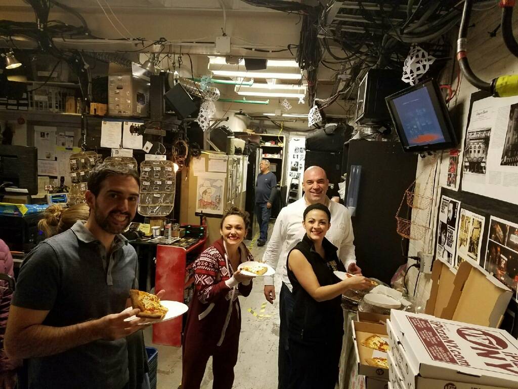 iPizzaNY | restaurant | 232 Willis Ave, Bronx, NY 10454, USA | 9176319262 OR +1 917-631-9262