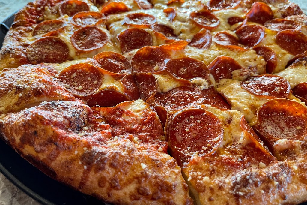 Vics Pizza | restaurant | 8340 Glynoaks Dr. #100, Lincoln, NE 68516, USA | 5315005402 OR +1 531-500-5402