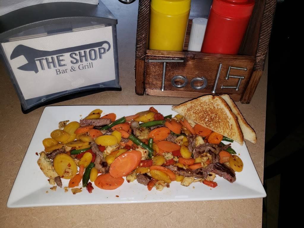 The Shop Bar & Grill | restaurant | 109 W Front St #1062, Arcadia, IA 51430, USA | 7126892522 OR +1 712-689-2522