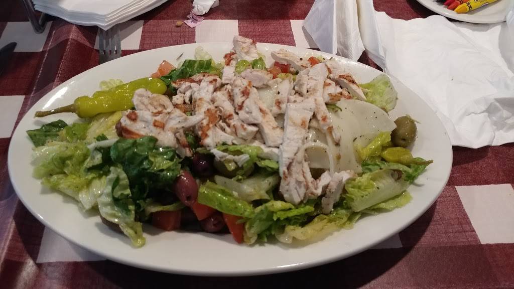 DiCiccos Italian Restaurant | restaurant | 1530 E Nees Ave, Fresno, CA 93720, USA | 5593210544 OR +1 559-321-0544