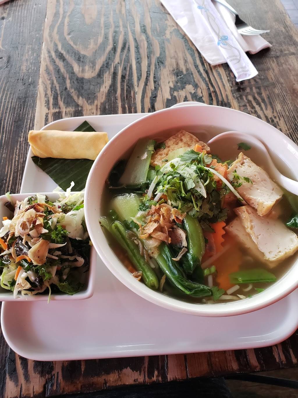 Bistro Mon Cheri | restaurant | 950 East Colorado Boulevard #204 second floor, Pasadena, CA 91106, USA | 6267871323 OR +1 626-787-1323