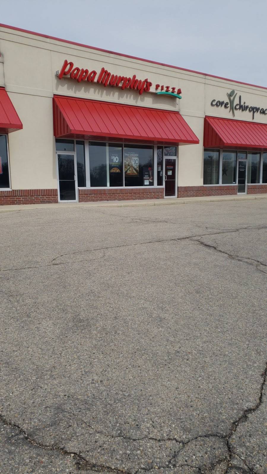 Papa Murphys Take N Bake Pizza | meal takeaway | 1448 S Teut Rd, Burlington, WI 53105, USA | 2627677272 OR +1 262-767-7272