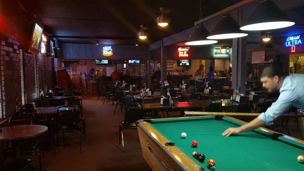 Crazees Cafe | restaurant | 7626 Cantrell Rd, Little Rock, AR 72227, USA | 5012219696 OR +1 501-221-9696