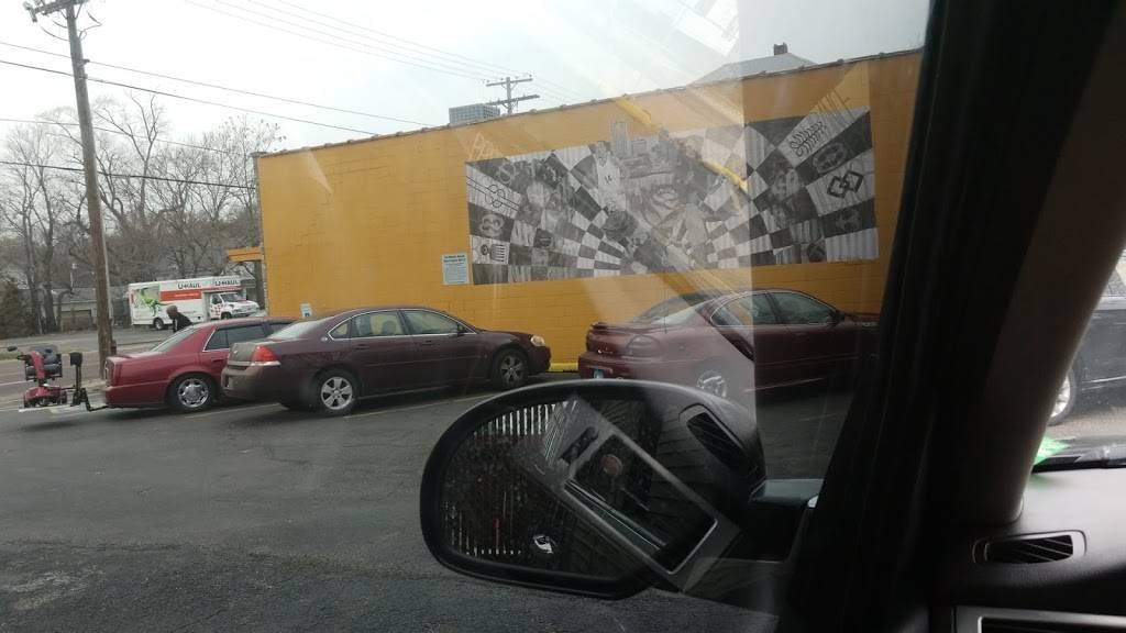 T Ts Barbecue | restaurant | 436 South Western Avenue, Peoria, IL 61605, USA | 3097506392 OR +1 309-750-6392