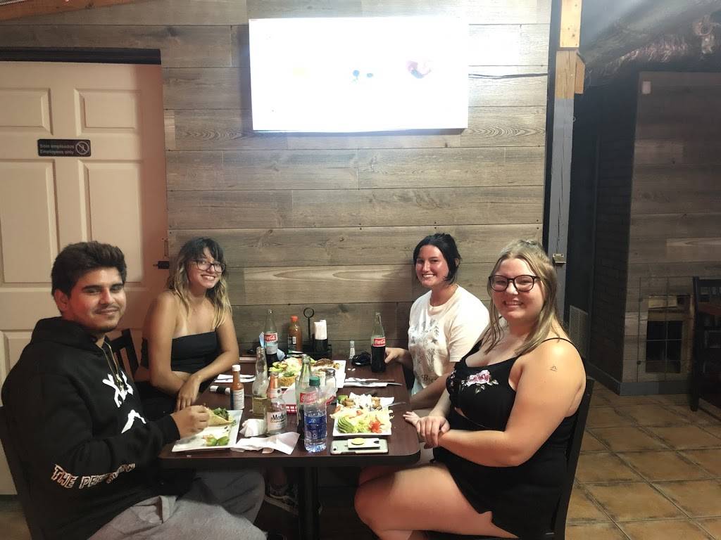 El Patio Restaurant | restaurant | 3705 W Baker St, Plant City, FL 33563, USA | 8136592757 OR +1 813-659-2757