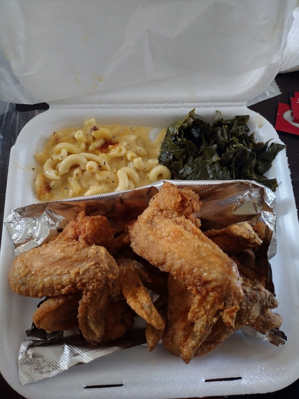 BIG MALS LINDEN CAFE | restaurant | 1393 Cleveland Ave, Columbus, OH 43211, USA | 6146705969 OR +1 614-670-5969