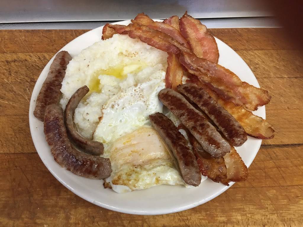 Franks Breakfast & Lunch | restaurant | 2433 South Columbus Blvd, on the, North Access Road, Philadelphia, PA 19148, USA | 2153398840 OR +1 215-339-8840