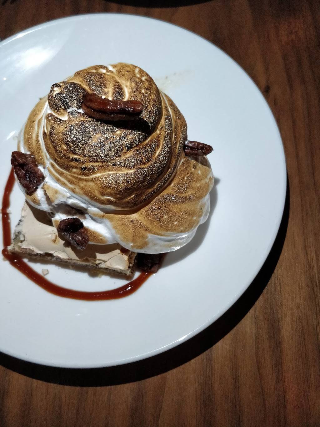 Daisies | restaurant | 2523 N Milwaukee Ave, Chicago, IL 60647, USA | 7736611671 OR +1 773-661-1671