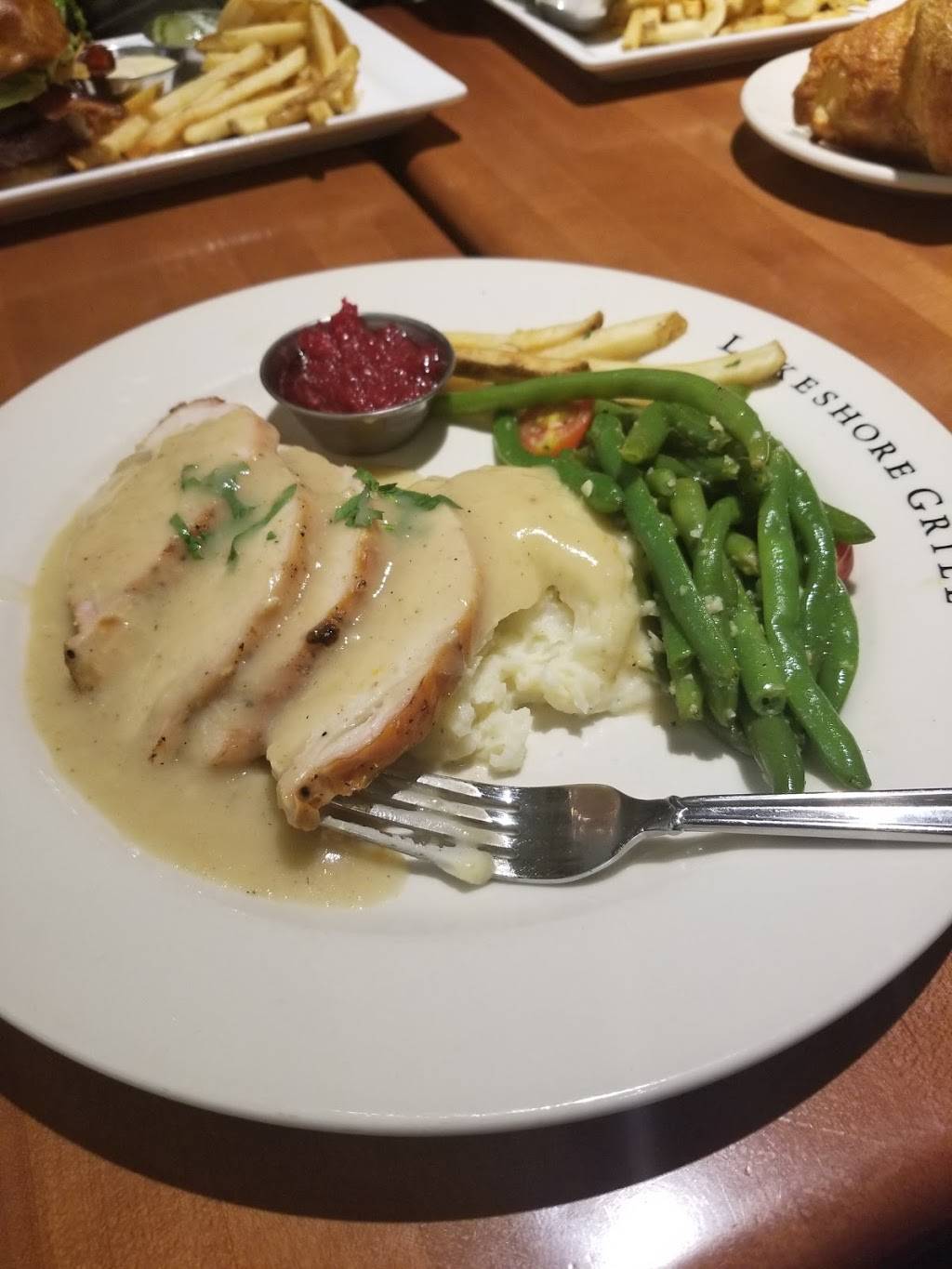 Lakeshore Grill | restaurant | 500 W 14 Mile Rd #2, Troy, MI 48083, USA | 2485972040 OR +1 248-597-2040