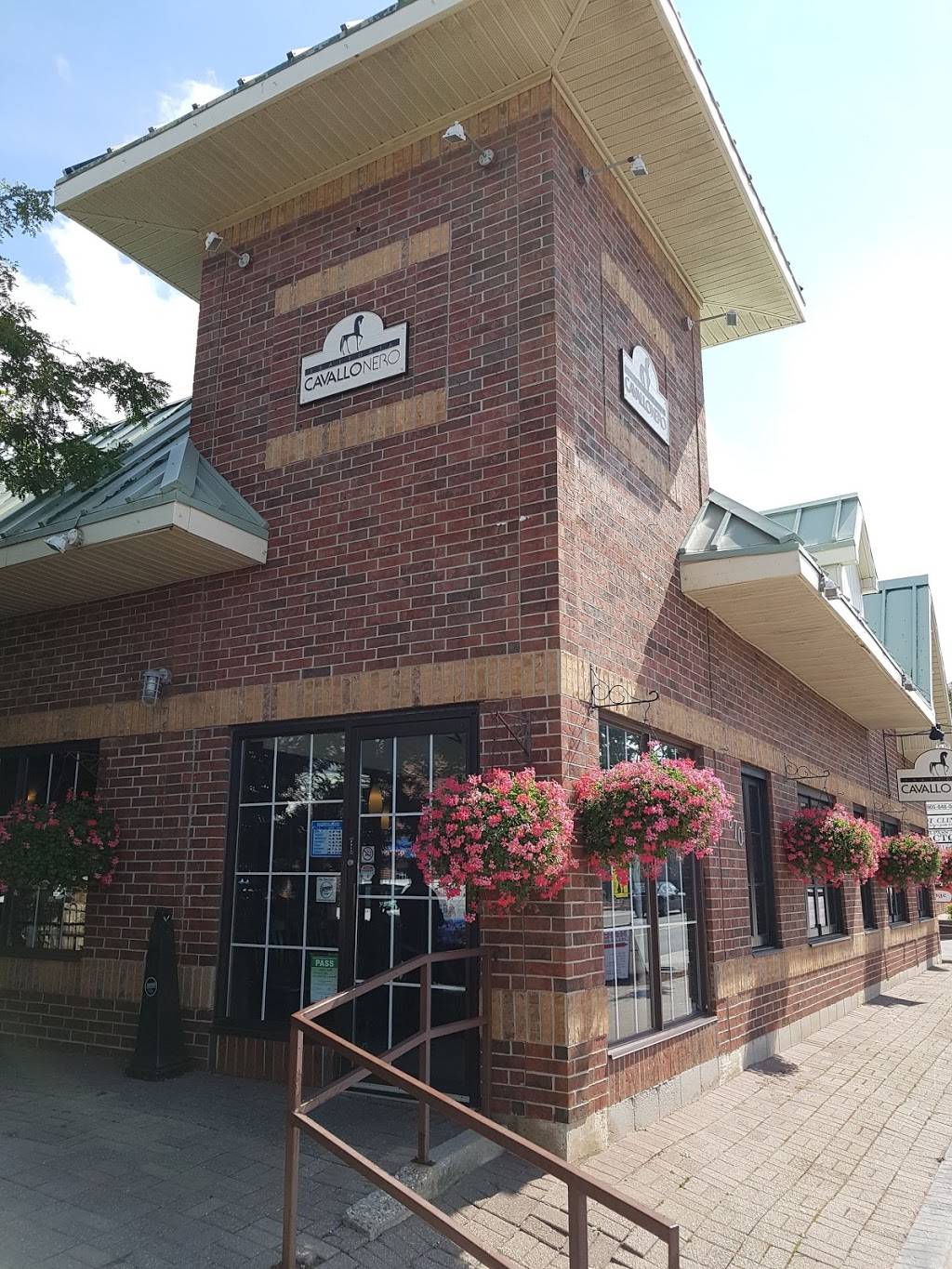 Cavallo Nero | restaurant | 370 Wilson St E, Ancaster, ON L9G 4S4, Canada | 9056488888 OR +1 905-648-8888