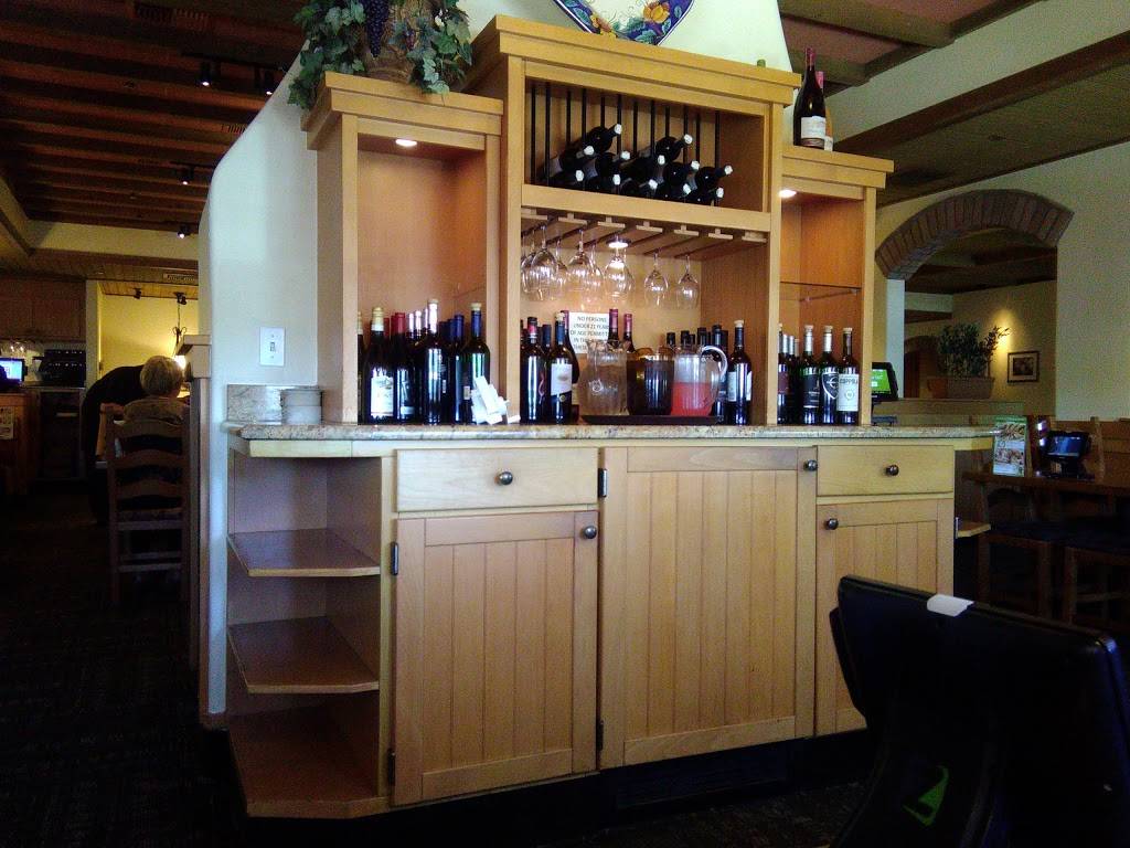 Olive Garden Italian Restaurant | meal takeaway | 1301 E Hillside Dr, Broken Arrow, OK 74012, USA | 9183552738 OR +1 918-355-2738