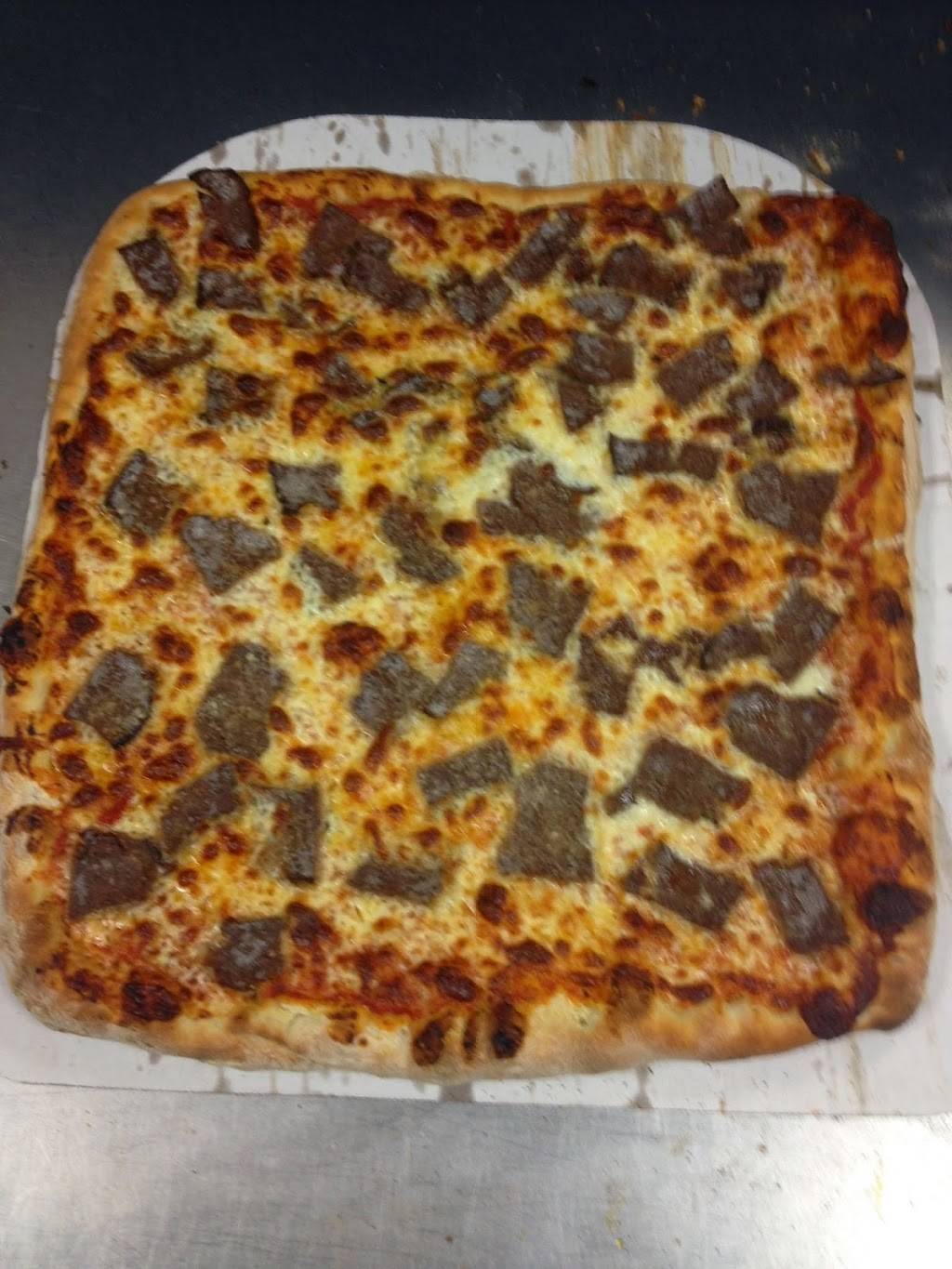 Domenics and Vinnies Pizza | restaurant | 505 Wolcott St, Waterbury, CT 06705, USA | 2035754846 OR +1 203-575-4846
