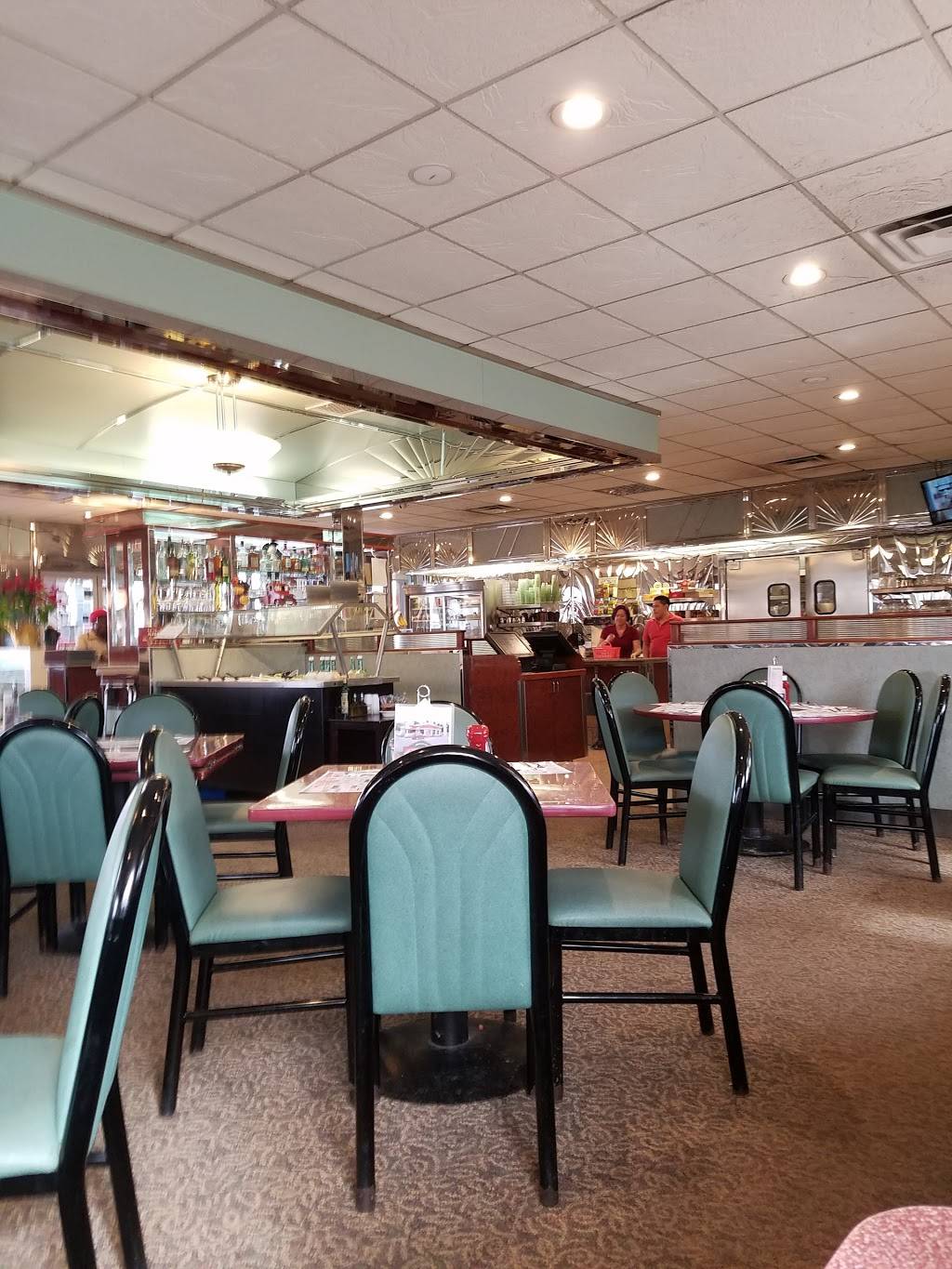 Plaza Diner | restaurant | 300 Fairview Ave, Hudson, NY 12534, USA | 5188220356 OR +1 518-822-0356