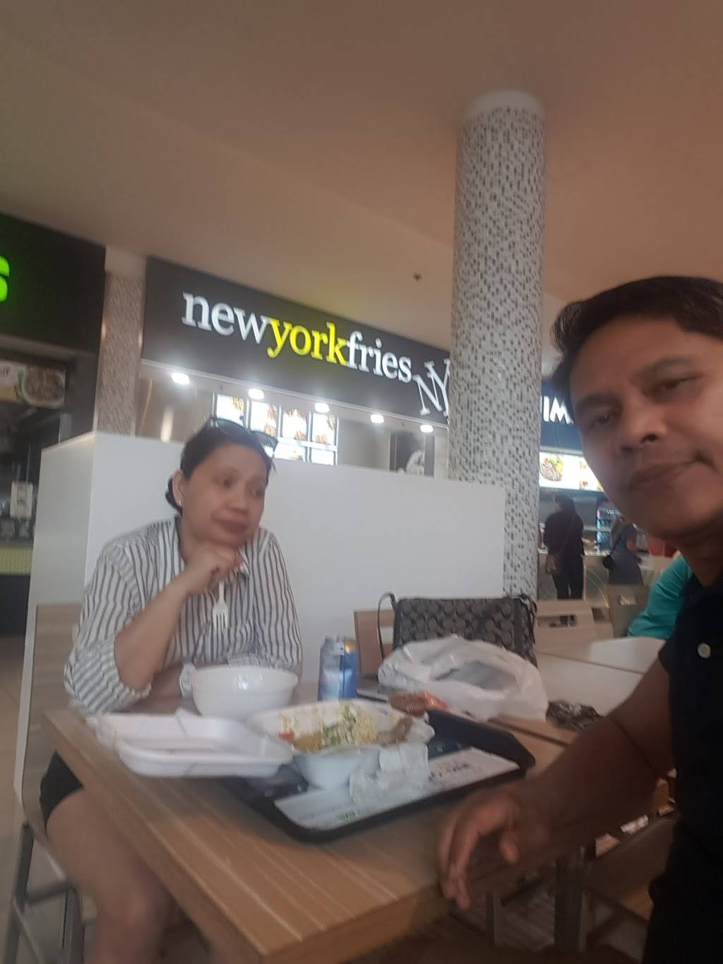 Jimmy The Greek | restaurant | 221 Glendale Ave, St. Catharines, ON L2T 2K9, Canada | 9057041092 OR +1 905-704-1092