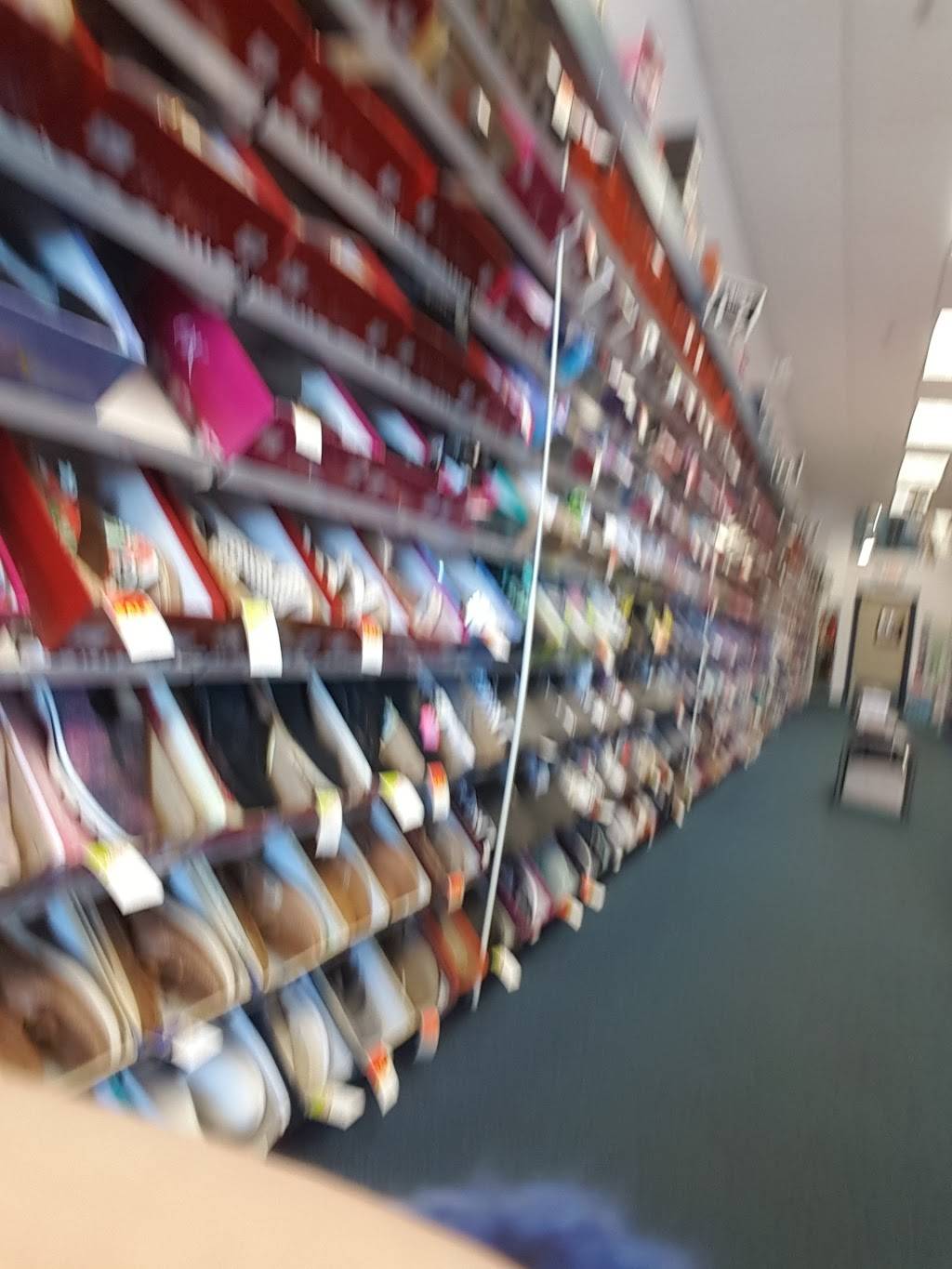 Little Caesars Pizza | meal takeaway | 115 Sam Walton Dr, Russellville, KY 42276, USA | 2708474162 OR +1 270-847-4162