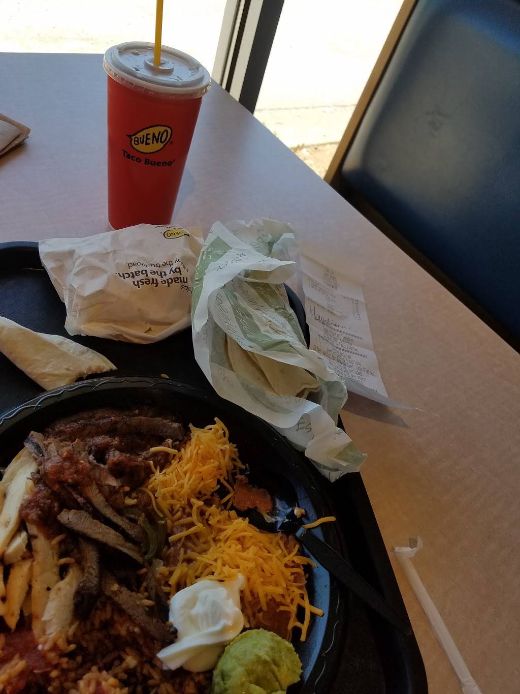 Taco Bueno | restaurant | 850 W Buckingham Rd, Garland, TX 75040, USA | 2147033660 OR +1 214-703-3660