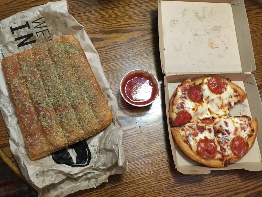 Pizza Hut | restaurant | 7842 W 159th St, Orland Park, IL 60462, USA | 7085320868 OR +1 708-532-0868