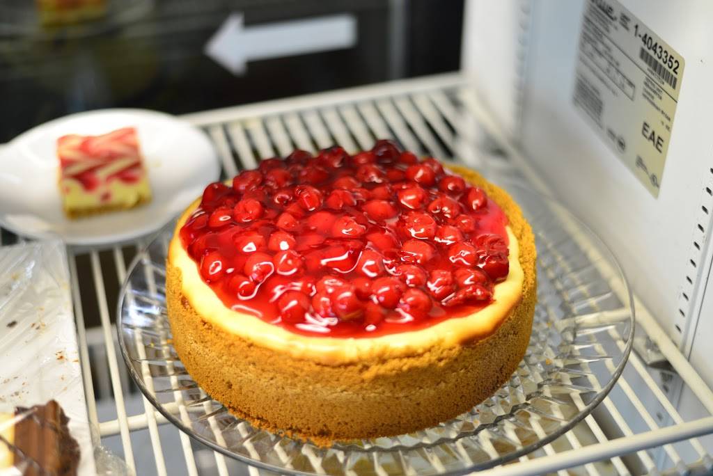 Sharons | restaurant | 122 Silver St, Hurley, WI 54534, USA | 7155615500 OR +1 715-561-5500