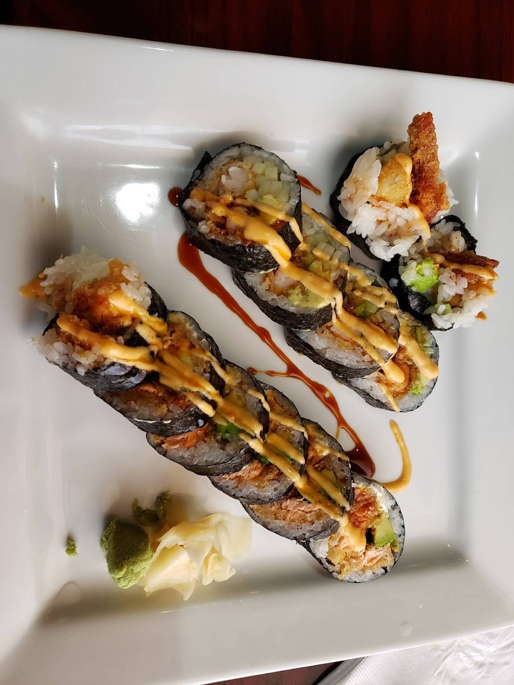 Hinode Sushi | restaurant | 1016 Lockwood Blvd, Oviedo, FL 32765, USA | 4075421686 OR +1 407-542-1686