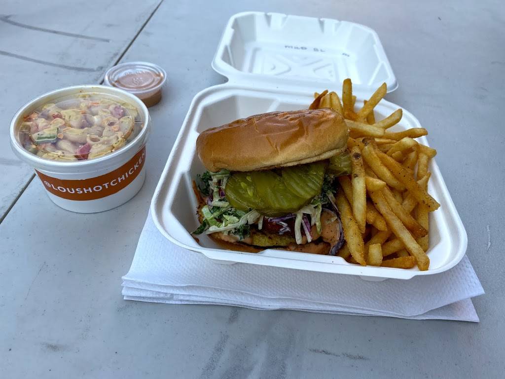 Lous Hot Chicken | restaurant | 811 Traction Ave, Los Angeles, CA 90013, USA | 4243940572 OR +1 424-394-0572