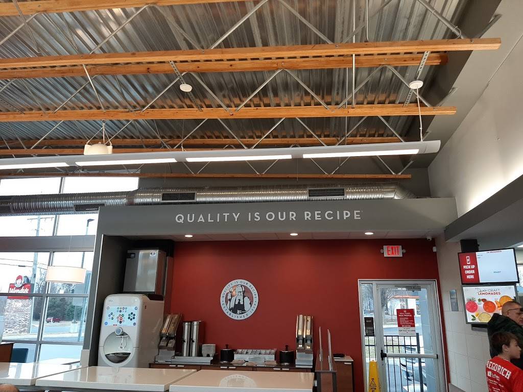 Wendys | restaurant | Milldale, Southington, CT 06479, USA | 8607363662 OR +1 860-736-3662