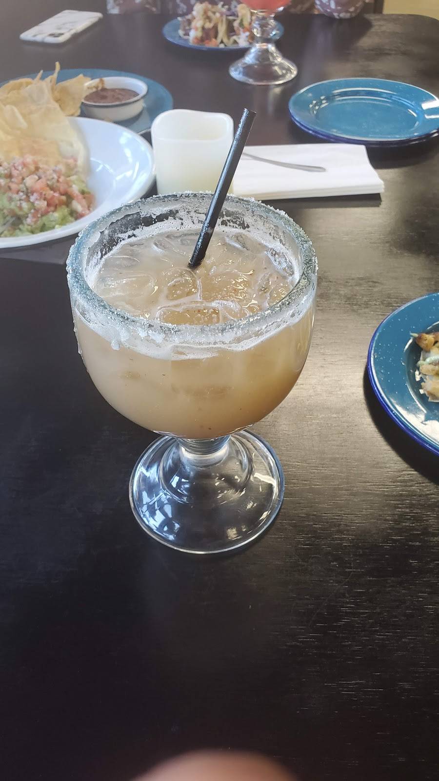 Compadres Cantina | restaurant | 2250 S Euclid Ave ste E, Ontario, CA 91762, USA | 9094581149 OR +1 909-458-1149