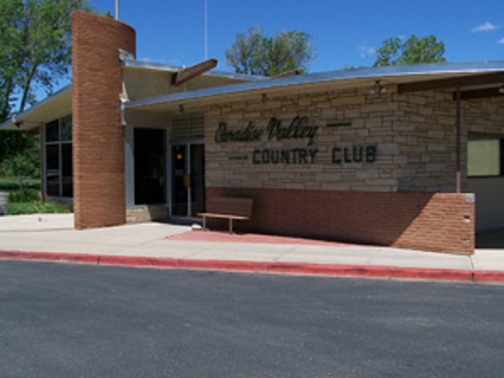 Paradise Valley Country Club | restaurant | 70 Magnolia, Casper, WY 82604, USA | 3072349146 OR +1 307-234-9146