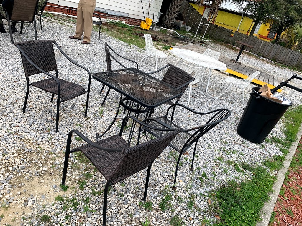 Who Cut the Grilled Cheese | restaurant | 205 S. Warrington, Pensacola, FL 32507, USA | 8508604644 OR +1 850-860-4644