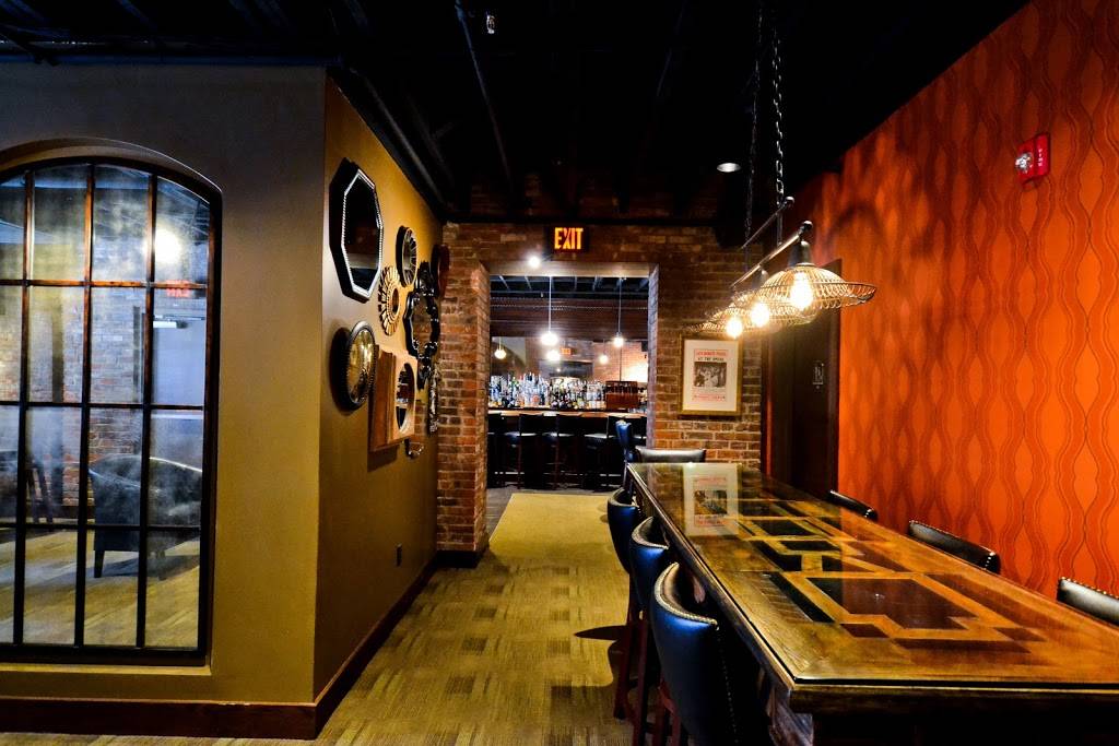 St. Elmo Steak House | night club | 127 Illinois St, Indianapolis, IN 46225, USA | 3176350636 OR +1 317-635-0636